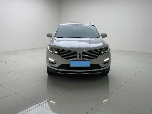 2018 Lincoln MKC 2.0T 203HP L4 6AT,autocango,china used car exporter,china ev exporter,chinese used car exporter,chinese used ev exporter
