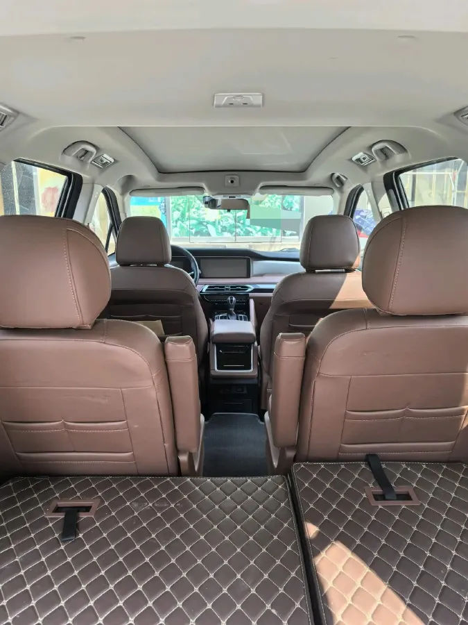 2020 HaiMa 7X 1.6T 195HP L4 6AT,autocango,china used car exporter,china ev exporter,chinese used car exporter,chinese used ev exporter