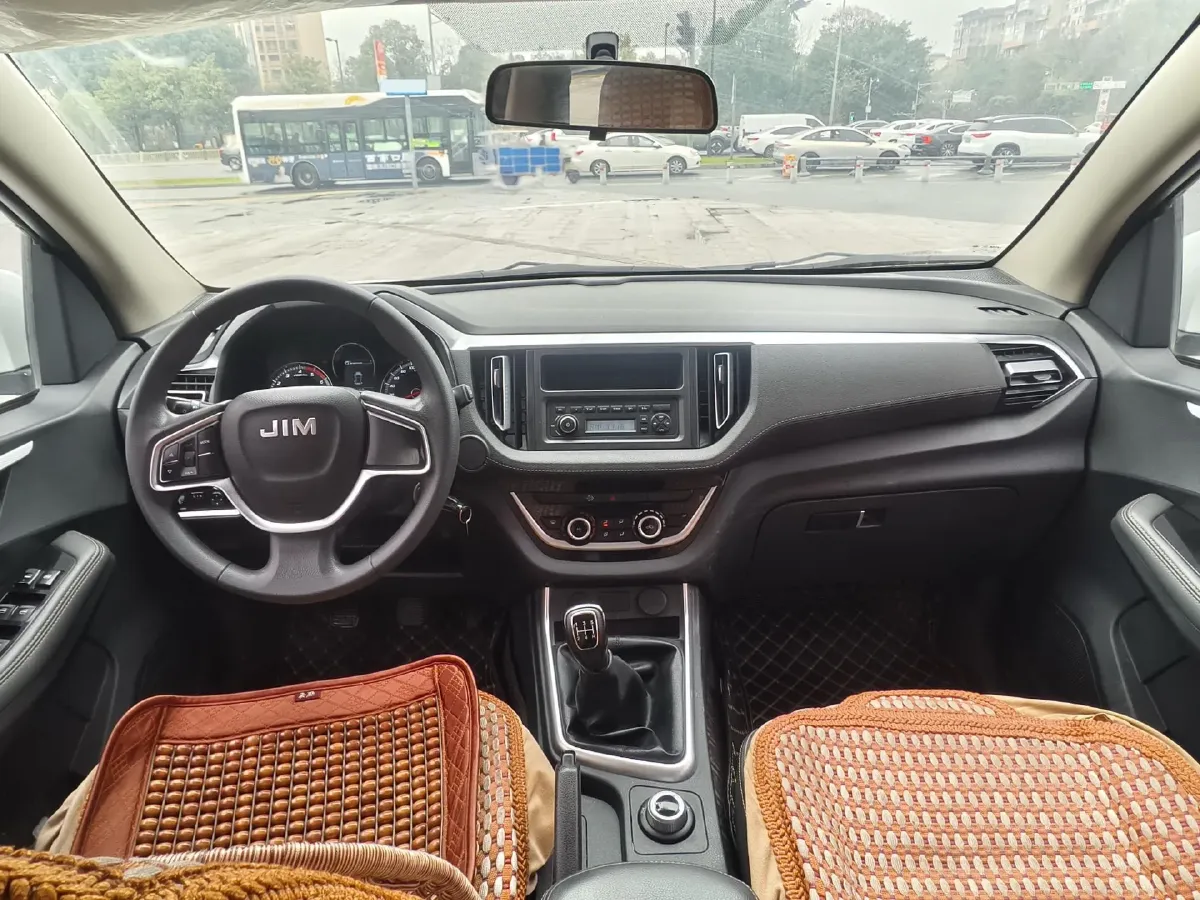 2020 Isuzu Jim 2.5T 150HP L4 6MT,autocango,china used car exporter,china ev exporter,chinese used car exporter,chinese used ev exporter