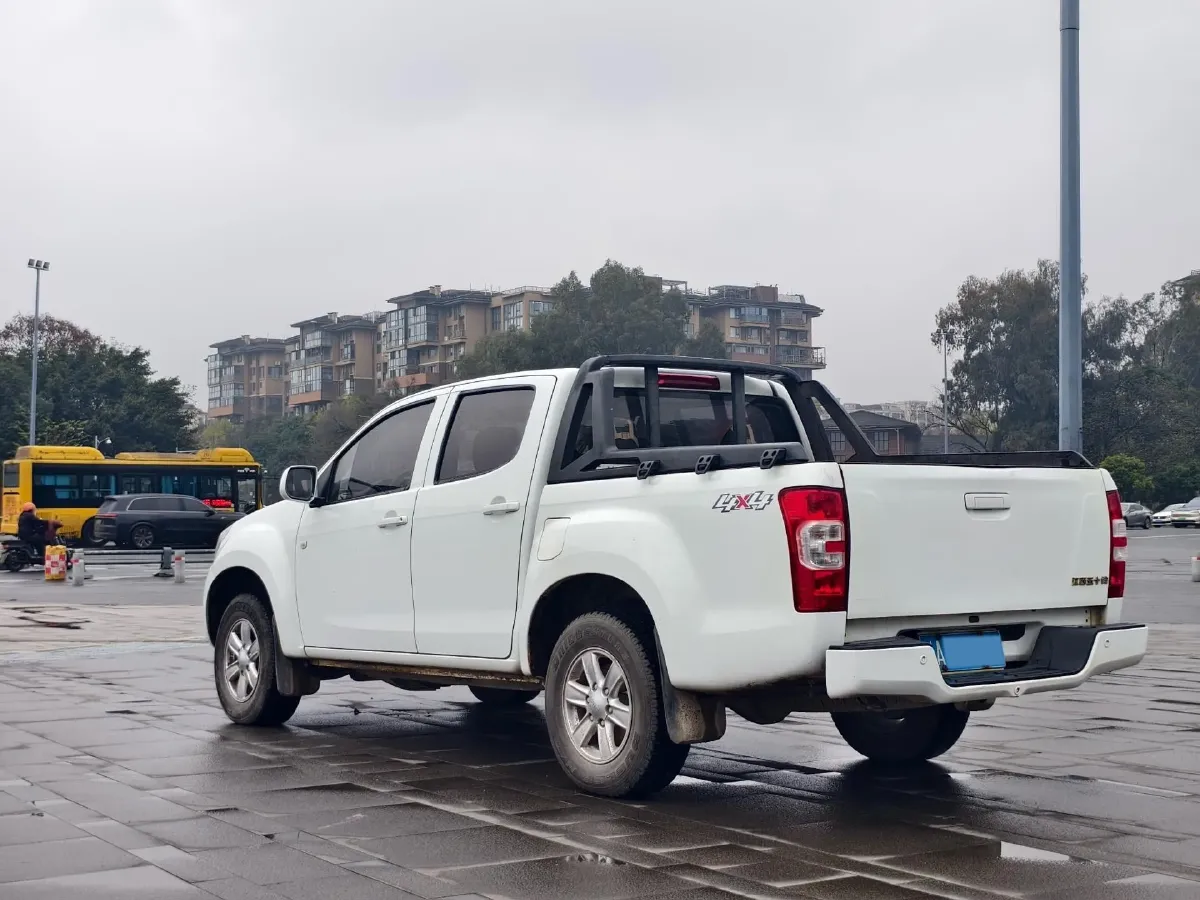2020 Isuzu Jim 2.5T 150HP L4 6MT,autocango,china used car exporter,china ev exporter,chinese used car exporter,chinese used ev exporter