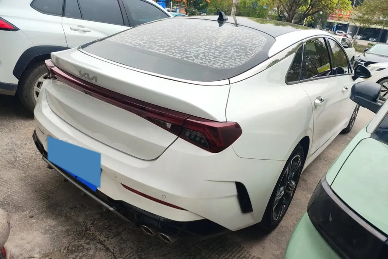 2021 Kia K5 2.0T 240HP L4 8AT,autocango,china used car exporter,china ev exporter,chinese used car exporter,chinese used ev exporter