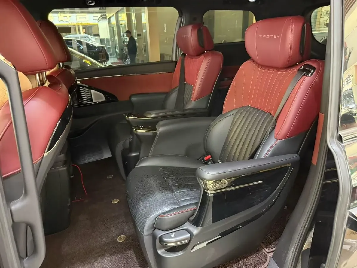 2023 GAC Trumpchi M8 2.0T 252HP L4 8AT,autocango,china used car exporter,china ev exporter,chinese used car exporter,chinese used ev exporter