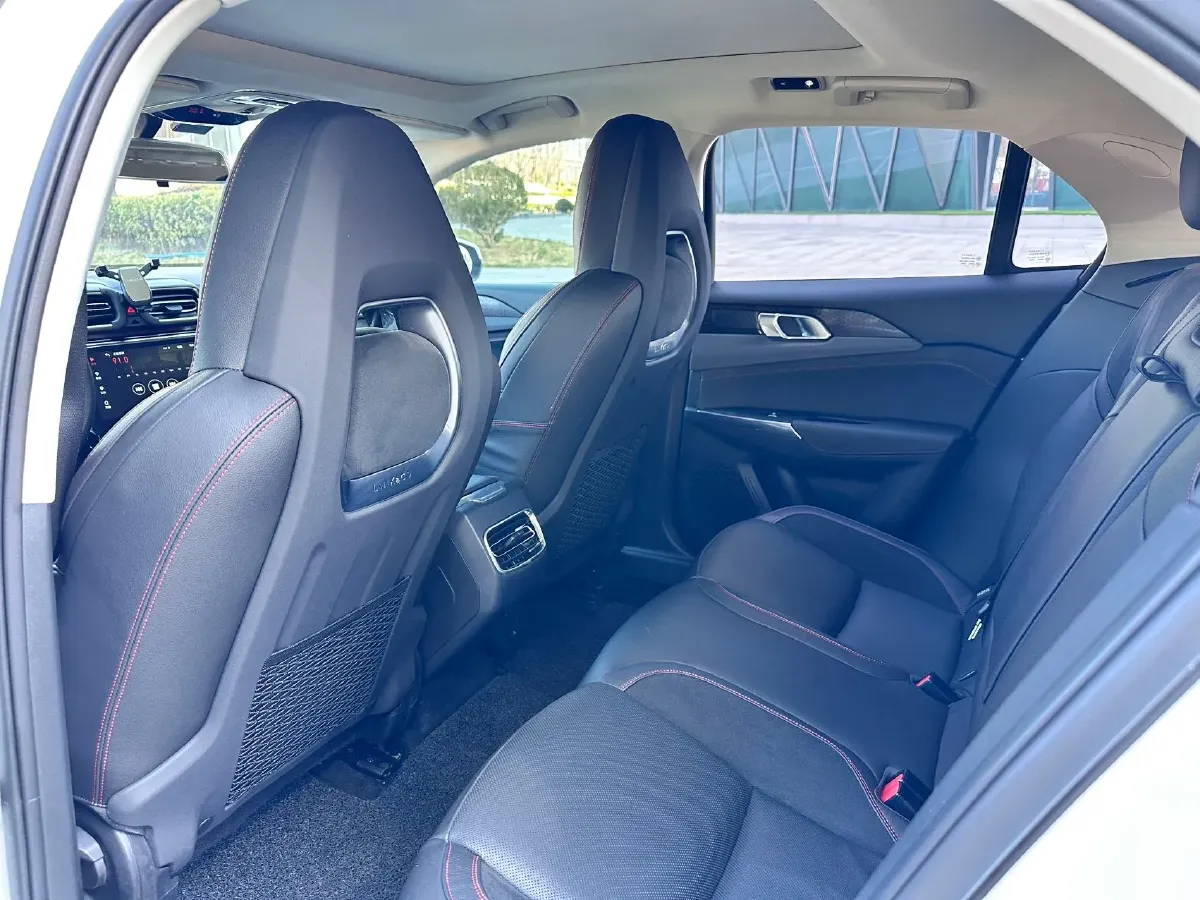 2018 Geely Emgrand GT 1.5T 180HP L3 7DCT,autocango,china used car exporter,china ev exporter,chinese used car exporter,chinese used ev exporter