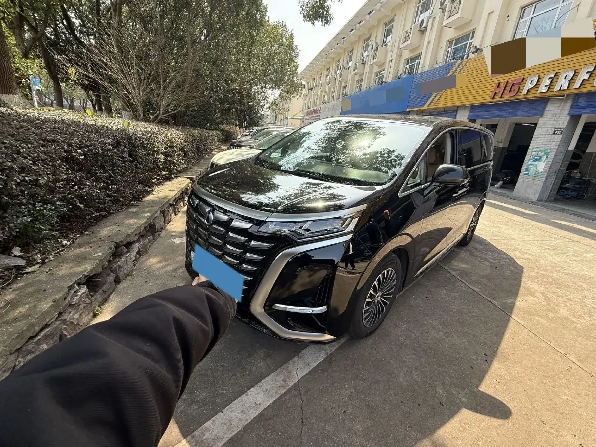 2024 Denza D9 1.5T 139HP L4 E-CVT PHEV 20.39KWH,autocango,china used car exporter,china ev exporter,chinese used car exporter,chinese used ev exporter