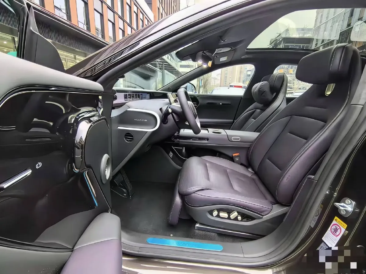 2024 Avatr 07 1.5T 156HP L4 REEV 39.05KWH,autocango,china used car exporter,china ev exporter,chinese used car exporter,chinese used ev exporter