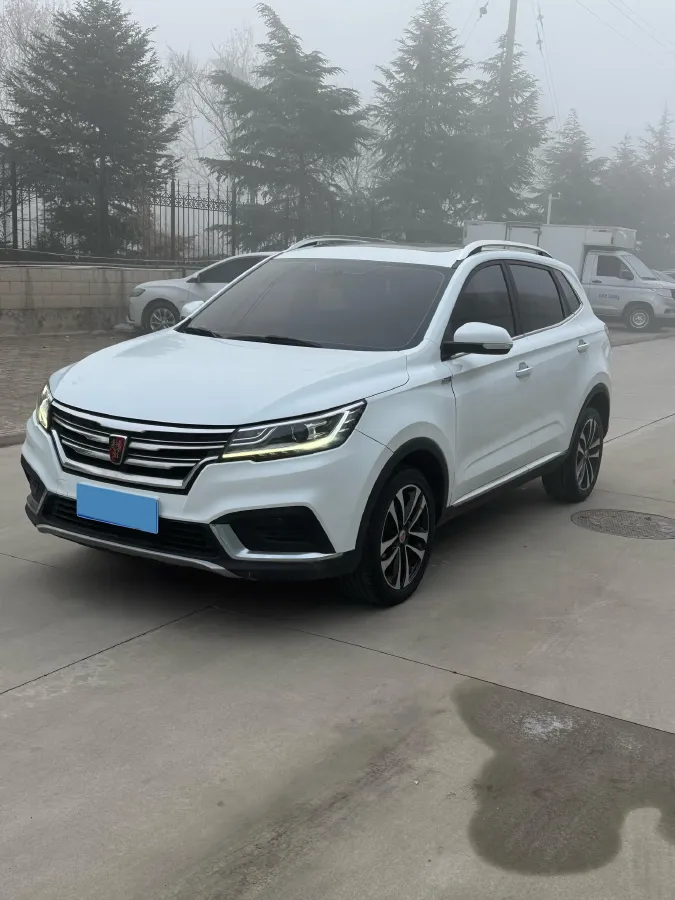 2020 Roewe RX3 1.6L 125HP L4 5MT,autocango,china used car exporter,china ev exporter,chinese used car exporter,chinese used ev exporter