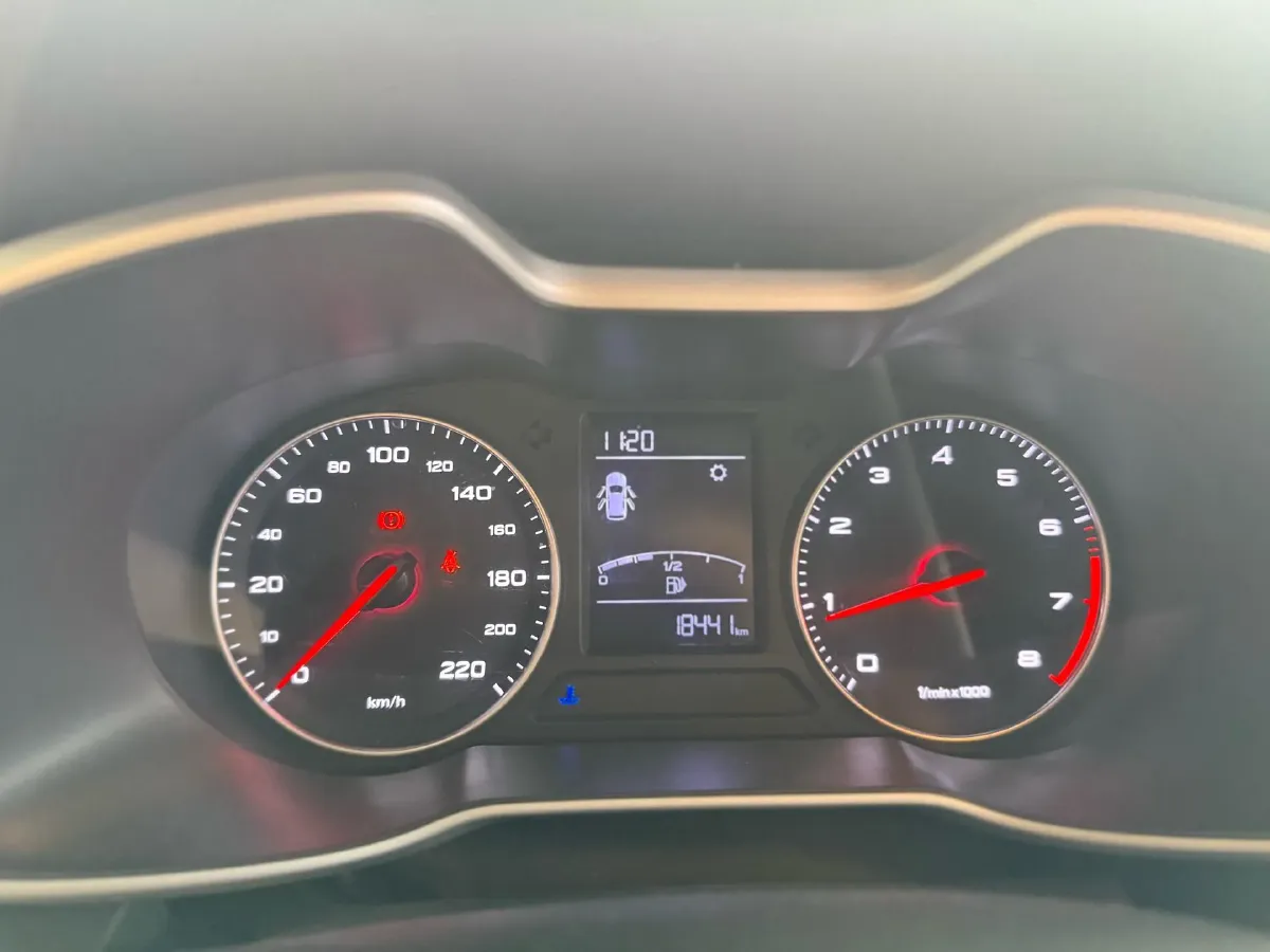 2018 MG ZS 1.5L 120HP L4 5MT,autocango,china used car exporter,china ev exporter,chinese used car exporter,chinese used ev exporter