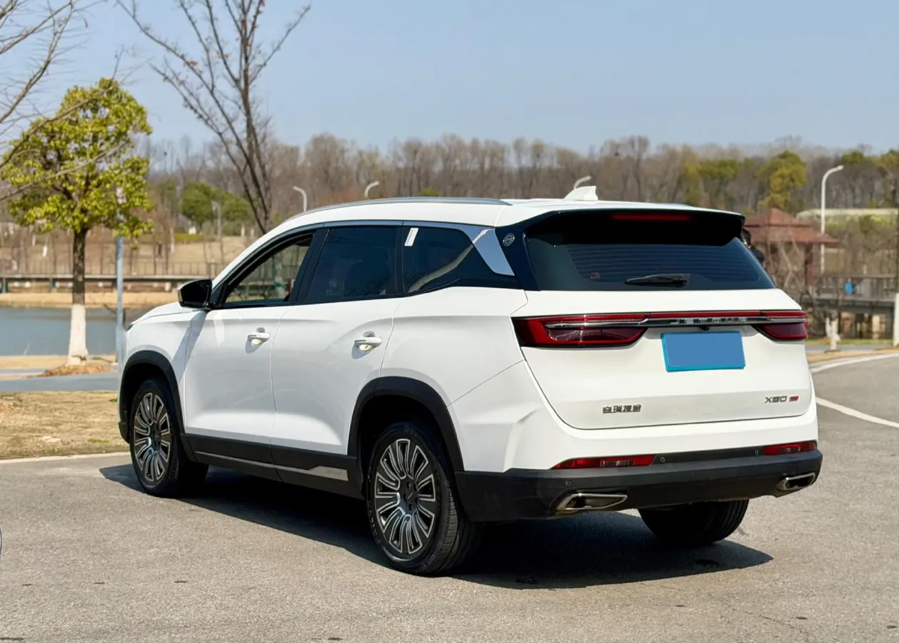 2024 Jetour X90 PRO 1.6T 197HP L4 7DCT,autocango,china used car exporter,china ev exporter,chinese used car exporter,chinese used ev exporter