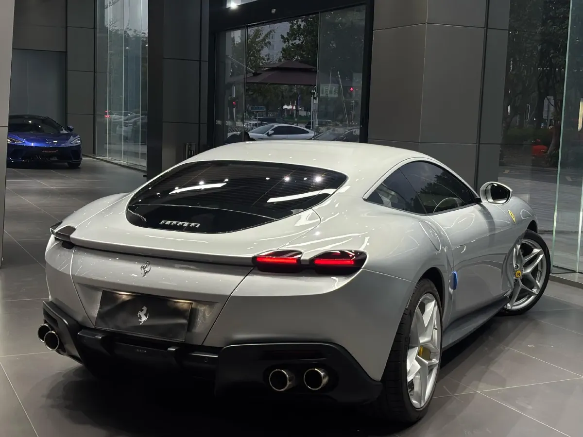 2020 Ferrari Roma 3.9T 620HP V8 8DCT,autocango,china used car exporter,china ev exporter,chinese used car exporter,chinese used ev exporter
