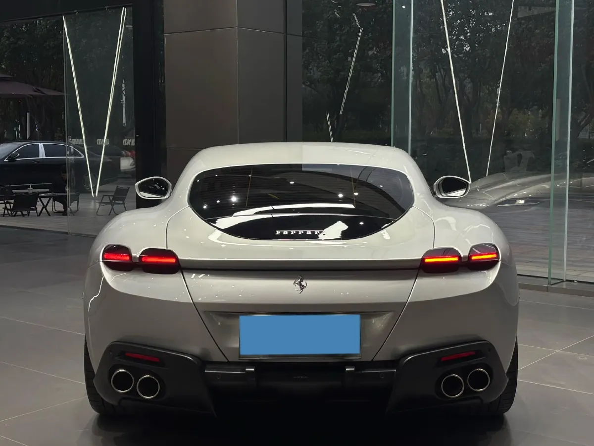 2020 Ferrari Roma 3.9T 620HP V8 8DCT,autocango,china used car exporter,china ev exporter,chinese used car exporter,chinese used ev exporter