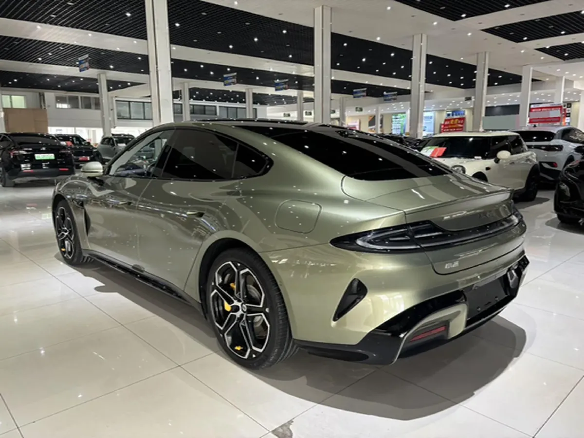 2024 MI SU7 BEV 94.3KWH,autocango,china used car exporter,china ev exporter,chinese used car exporter,chinese used ev exporter