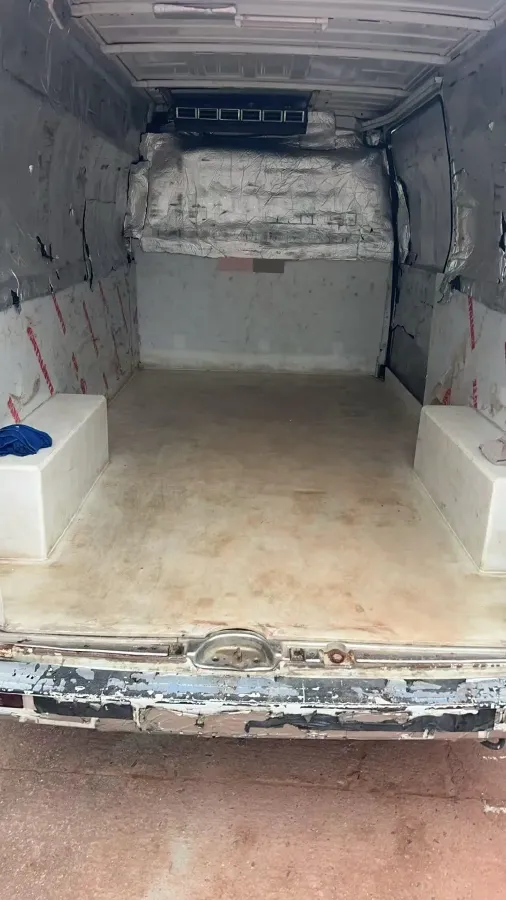 2023 MAXUS XinTu V80 2.0T 127HP L4 6MT,autocango,china used car exporter,china ev exporter,chinese used car exporter,chinese used ev exporter