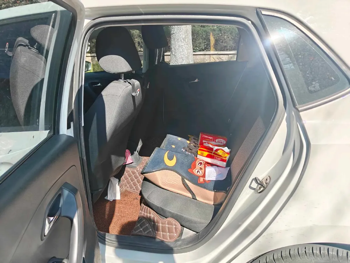 2018 ChangAn Eado 1.6L 128HP L4 6AT,autocango,china used car exporter,china ev exporter,chinese used car exporter,chinese used ev exporter