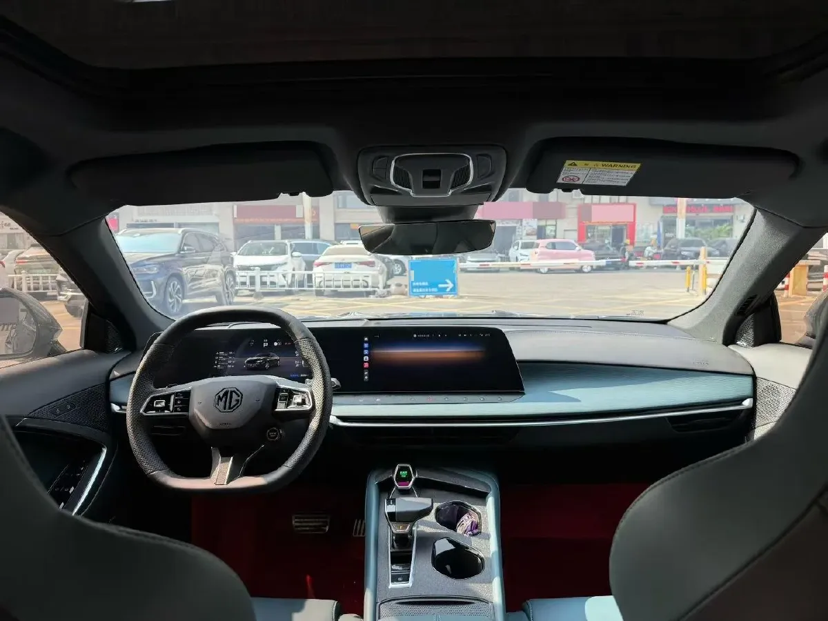2023 MG 7 2.0T 261HP L4 9AT,autocango,china used car exporter,china ev exporter,chinese used car exporter,chinese used ev exporter