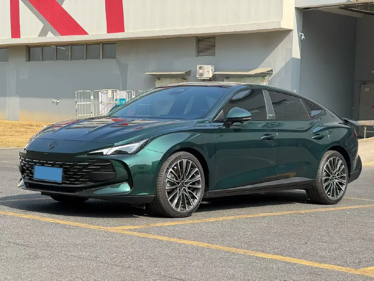 2023 MG 7 2.0T 261HP L4 9AT,autocango,china used car exporter,china ev exporter,chinese used car exporter,chinese used ev exporter
