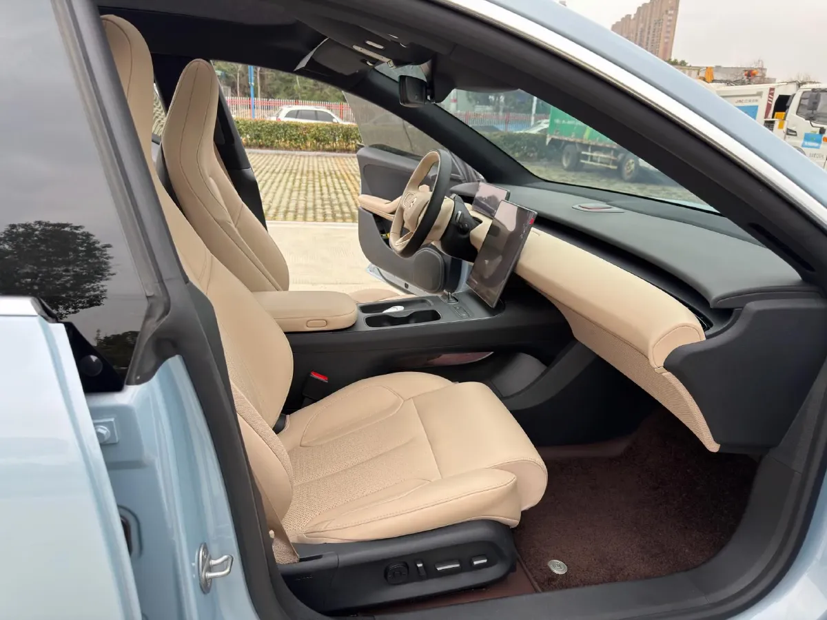 2024 NIO ET5T BEV 75KWH,autocango,china used car exporter,china ev exporter,chinese used car exporter,chinese used ev exporter