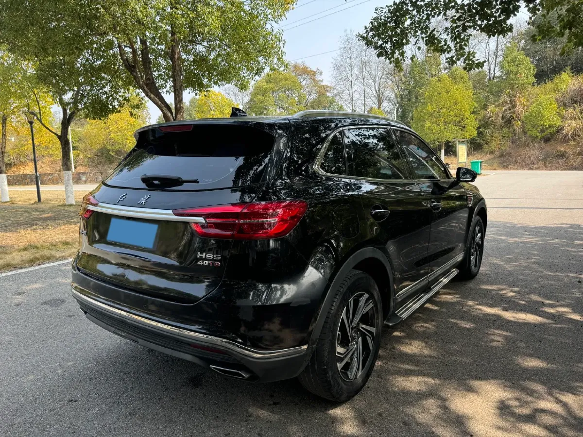 2022 HongQi HS5 2.0T 224HP L4 6AT,autocango,china used car exporter,china ev exporter,chinese used car exporter,chinese used ev exporter