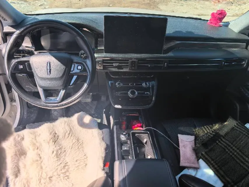 2022 Lincoln Corsair 2.0T 245HP L4 8AT,autocango,china used car exporter,china ev exporter,chinese used car exporter,chinese used ev exporter