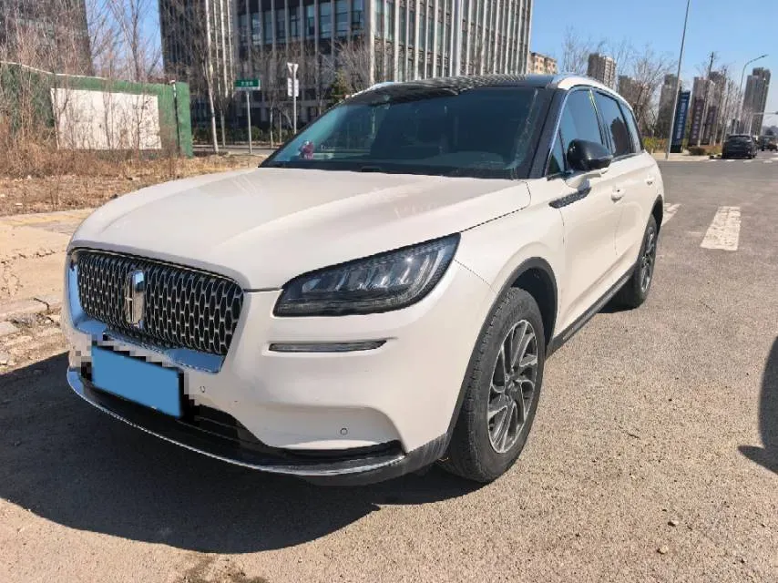 2022 Lincoln Corsair 2.0T 245HP L4 8AT,autocango,china used car exporter,china ev exporter,chinese used car exporter,chinese used ev exporter