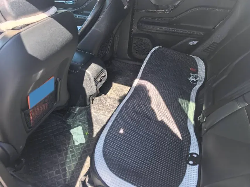 2022 Lincoln Corsair 2.0T 245HP L4 8AT,autocango,china used car exporter,china ev exporter,chinese used car exporter,chinese used ev exporter