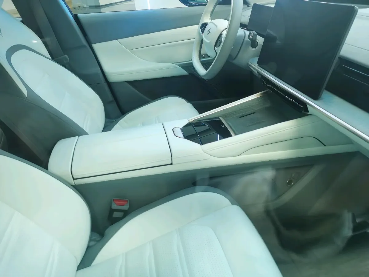 2024 DongFeng eπ eπ007 BEV 56.83KWH,autocango,china used car exporter,china ev exporter,chinese used car exporter,chinese used ev exporter