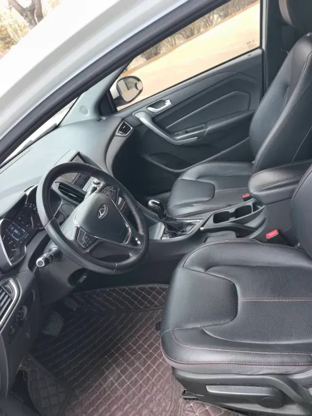 2017 ChangAn CS35 1.6L 125HP L4 4AT,autocango,china used car exporter,china ev exporter,chinese used car exporter,chinese used ev exporter