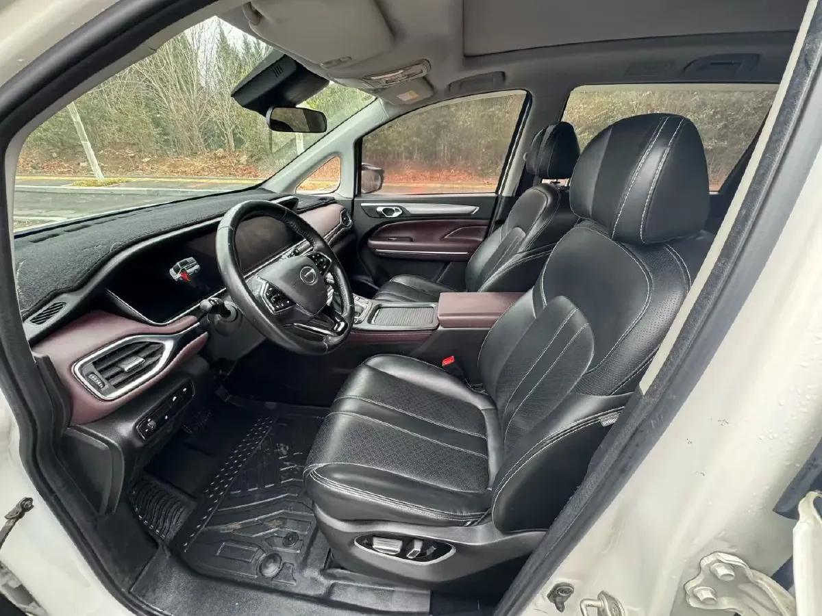 2021 GAC Trumpchi M6 1.5T 169HP L4 7DCT,autocango,china used car exporter,china ev exporter,chinese used car exporter,chinese used ev exporter