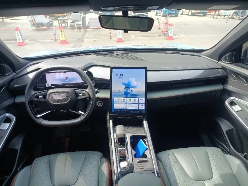 2023 Geely Azkarra 1.5T 181HP L4 7DCT,autocango,china used car exporter,china ev exporter,chinese used car exporter,chinese used ev exporter