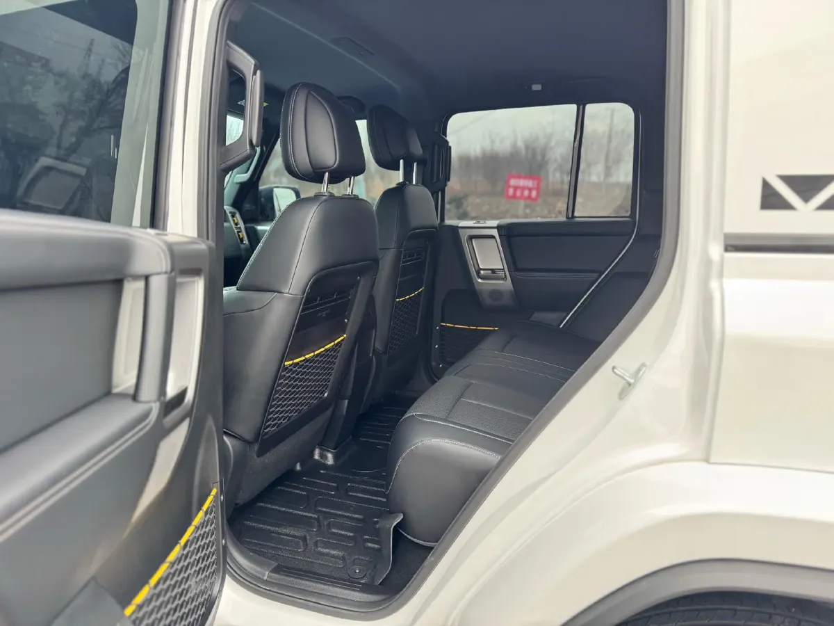 2025 Yufeng Auto Golden Warehouse BEV,autocango,china used car exporter,china ev exporter,chinese used car exporter,chinese used ev exporter