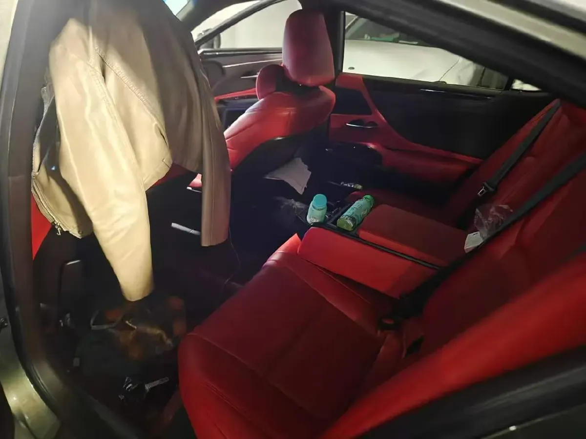 2020 Lexus ES 2.0L 173HP L4 CVT,autocango,china used car exporter,china ev exporter,chinese used car exporter,chinese used ev exporter