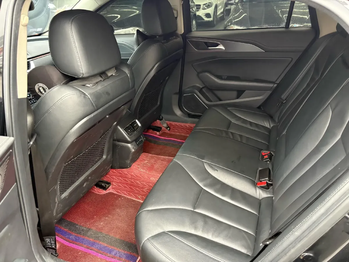 2020 HongQi H5 1.5T 169HP L4 7DCT,autocango,china used car exporter,china ev exporter,chinese used car exporter,chinese used ev exporter