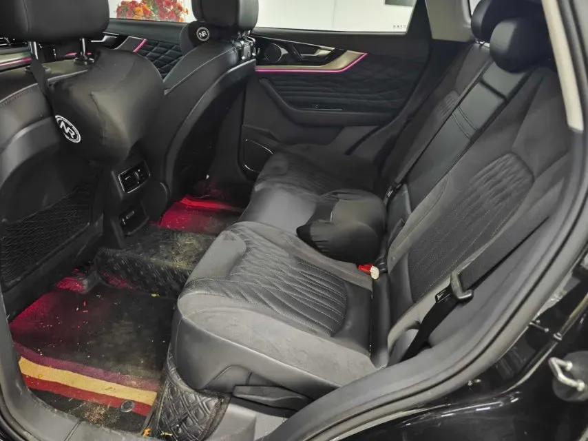 2022 HongQi HS5 2.0T 224HP L4 6AT,autocango,china used car exporter,china ev exporter,chinese used car exporter,chinese used ev exporter