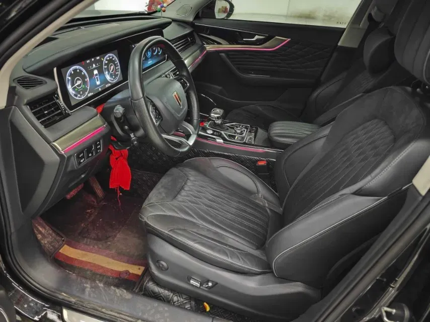 2022 HongQi HS5 2.0T 224HP L4 6AT,autocango,china used car exporter,china ev exporter,chinese used car exporter,chinese used ev exporter