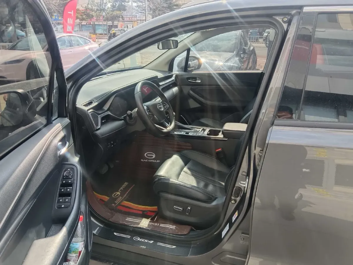 2022 GAC Trumpchi GS4 1.5T 169HP L4 6AT,autocango,china used car exporter,china ev exporter,chinese used car exporter,chinese used ev exporter