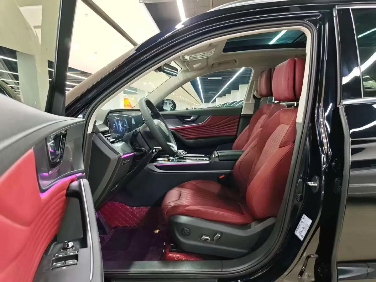 2023 HongQi HS5 2.0T 252HP L4 8AT,autocango,china used car exporter,china ev exporter,chinese used car exporter,chinese used ev exporter