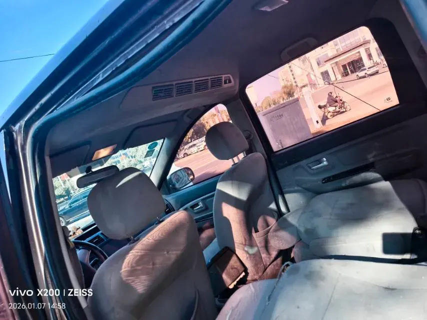 2014 WuLing HongGuang 1.5L 112HP L4 5MT,autocango,china used car exporter,china ev exporter,chinese used car exporter,chinese used ev exporter