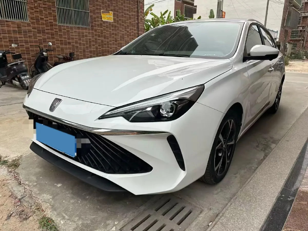 2023 Roewe i5 1.5L 129HP L4 CVT,autocango,china used car exporter,china ev exporter,chinese used car exporter,chinese used ev exporter