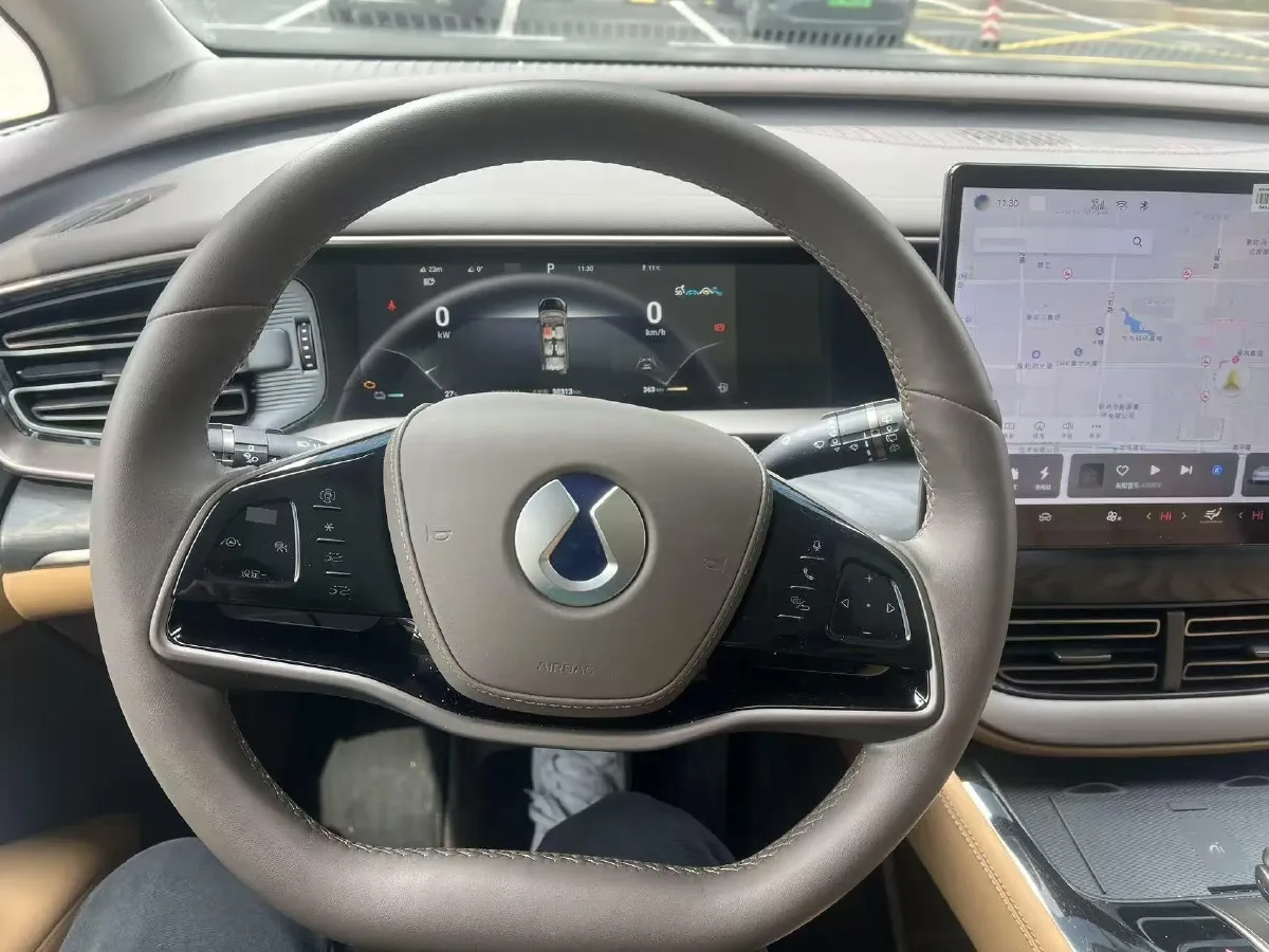 2022 HongQi HS7 3.0T 337HP V6 8AT,autocango,china used car exporter,china ev exporter,chinese used car exporter,chinese used ev exporter