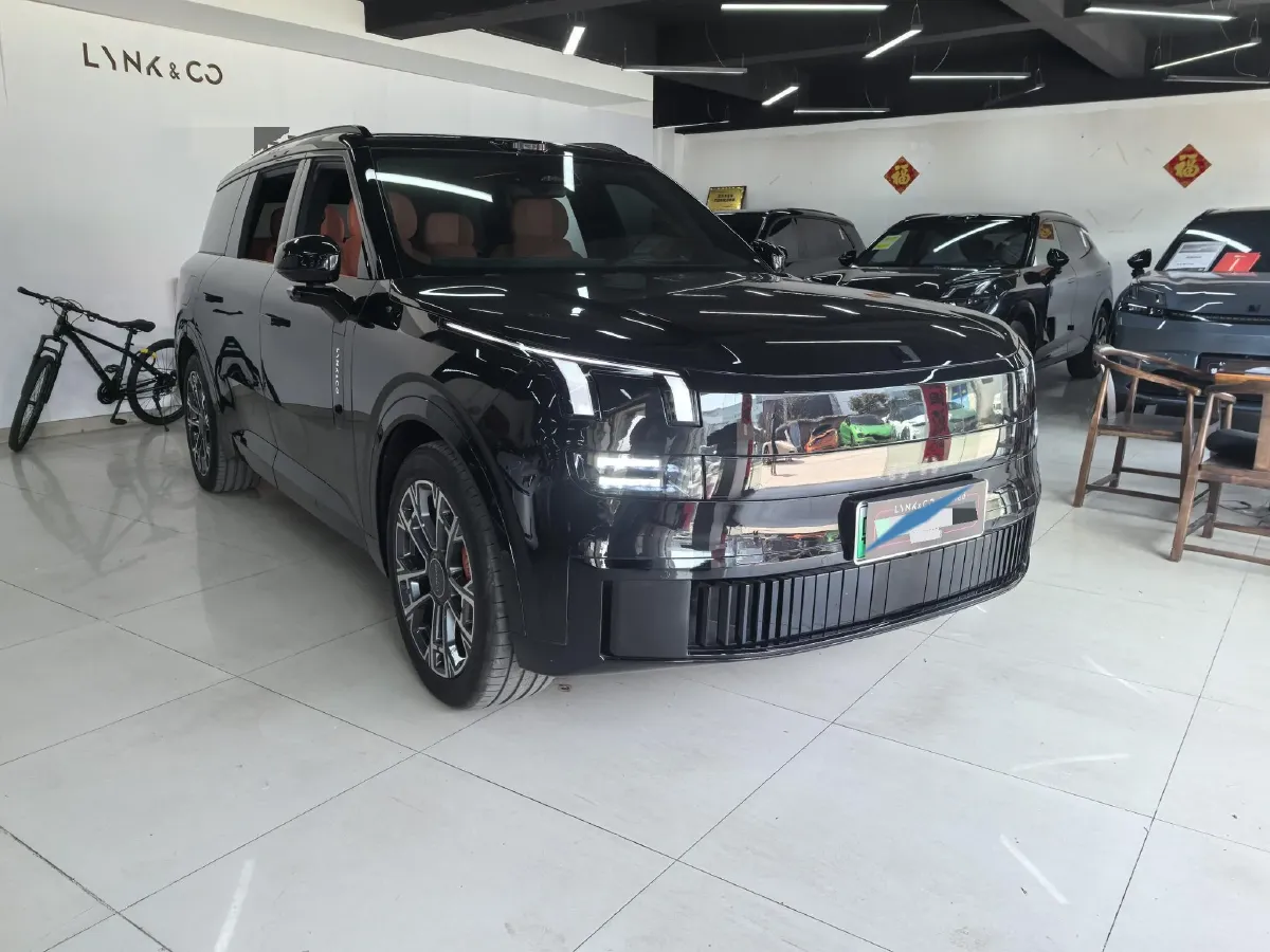 2025 LYNK&CO 900 2.0T 254HP L4 3DHT PHEV,autocango,china used car exporter,china ev exporter,chinese used car exporter,chinese used ev exporter