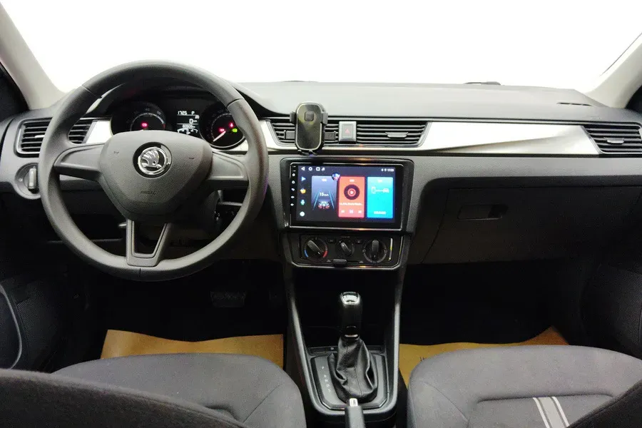 2020 Skoda Rapid Spaceback 1.5L 112HP L4 6AT,autocango,china used car exporter,china ev exporter,chinese used car exporter,chinese used ev exporter