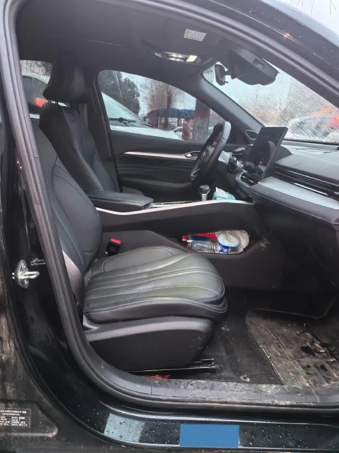 2025 Geely Preface 1.5T 181HP L4 7DCT,autocango,china used car exporter,china ev exporter,chinese used car exporter,chinese used ev exporter