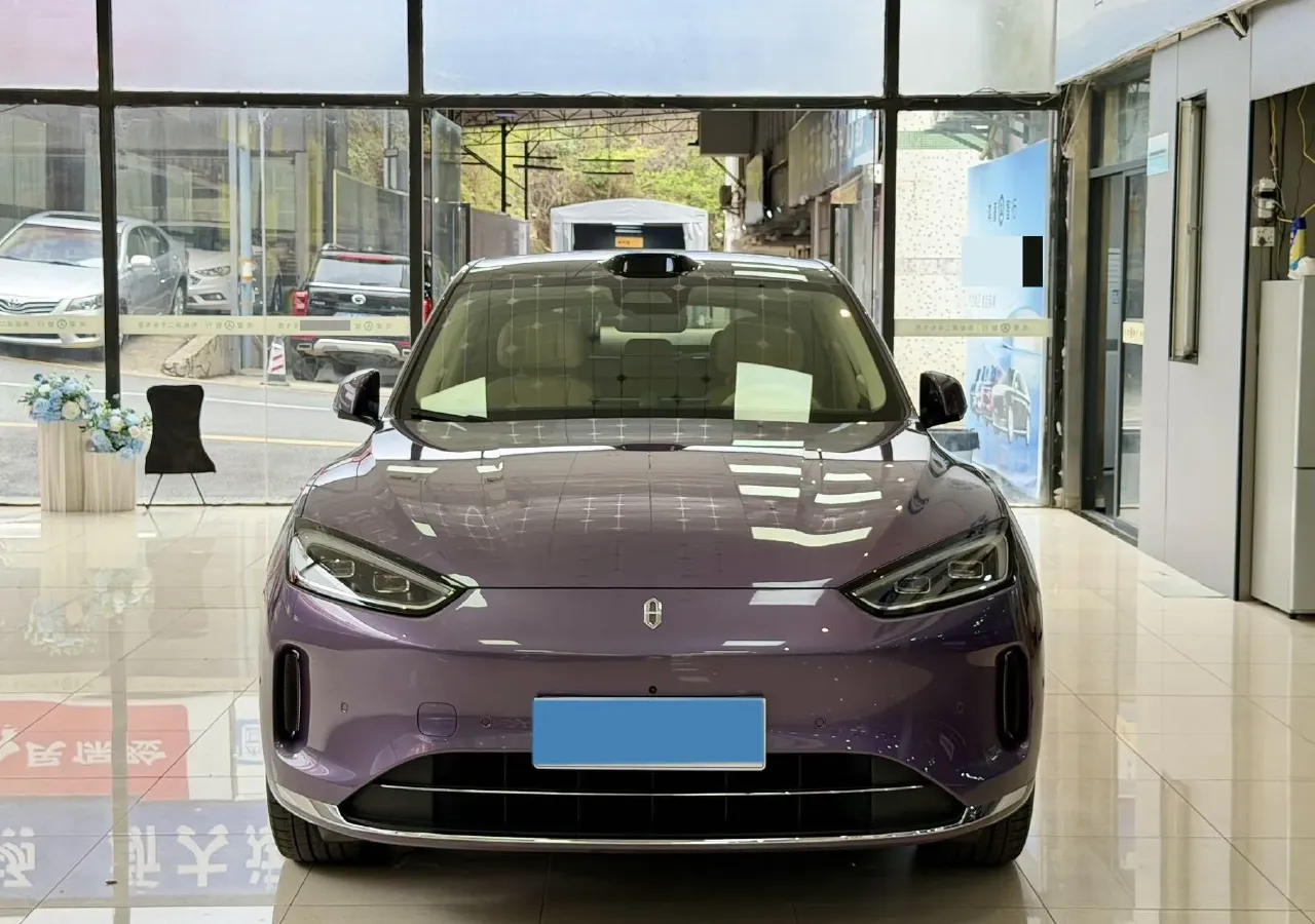 2025 AITO AITO M5 1.5T 152HP L4 REEV 42KWH,autocango,china used car exporter,china ev exporter,chinese used car exporter,chinese used ev exporter