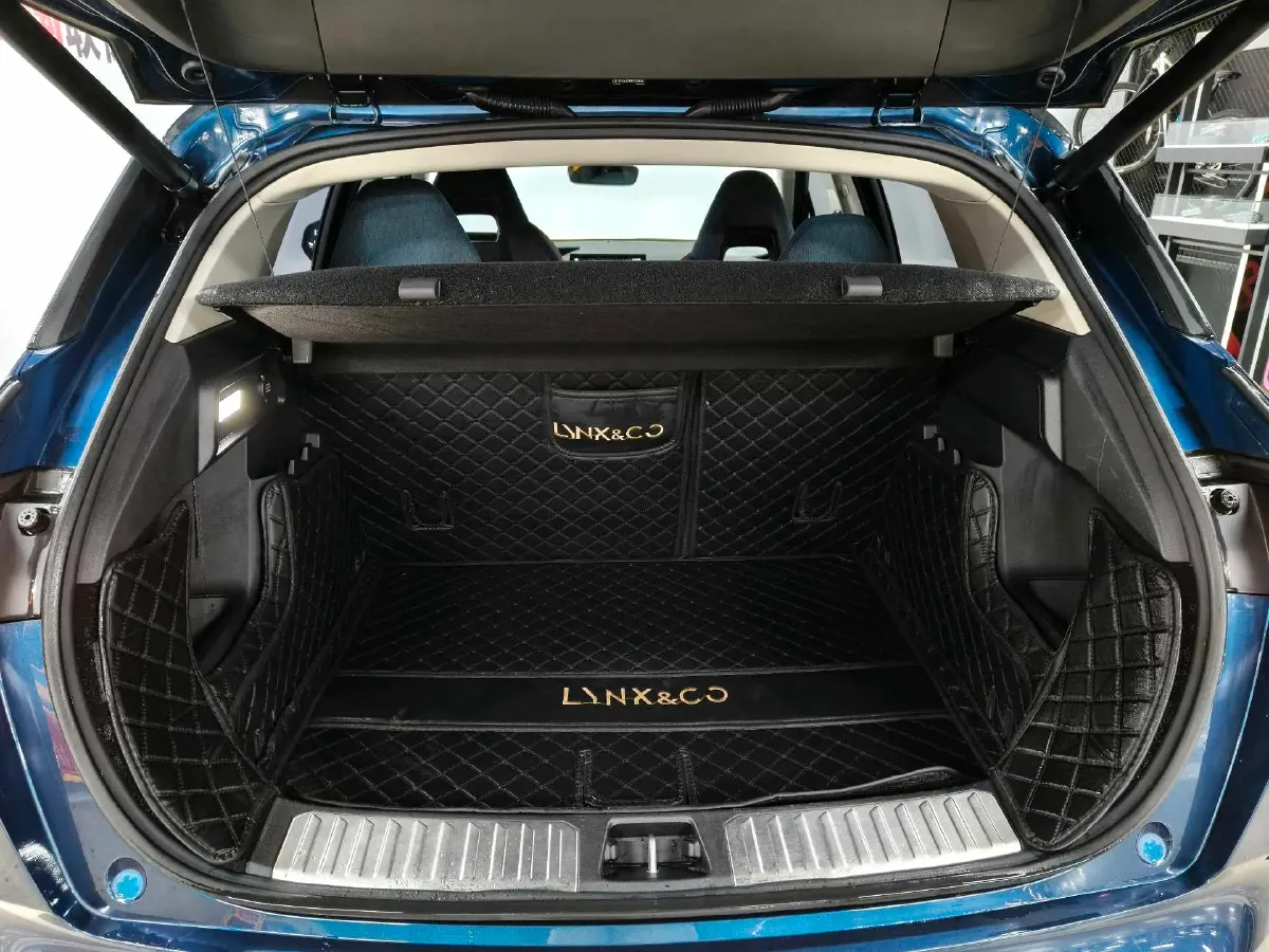 2020 LYNK&CO 06 1.5T 177HP L3 7DCT,autocango,china used car exporter,china ev exporter,chinese used car exporter,chinese used ev exporter