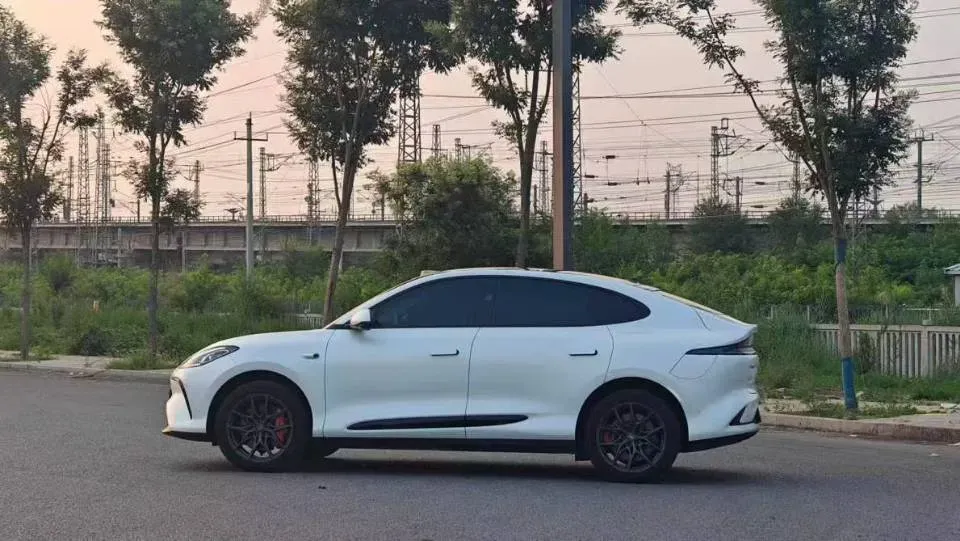 2023 IM LS6 BEV 71KWH,autocango,china used car exporter,china ev exporter,chinese used car exporter,chinese used ev exporter