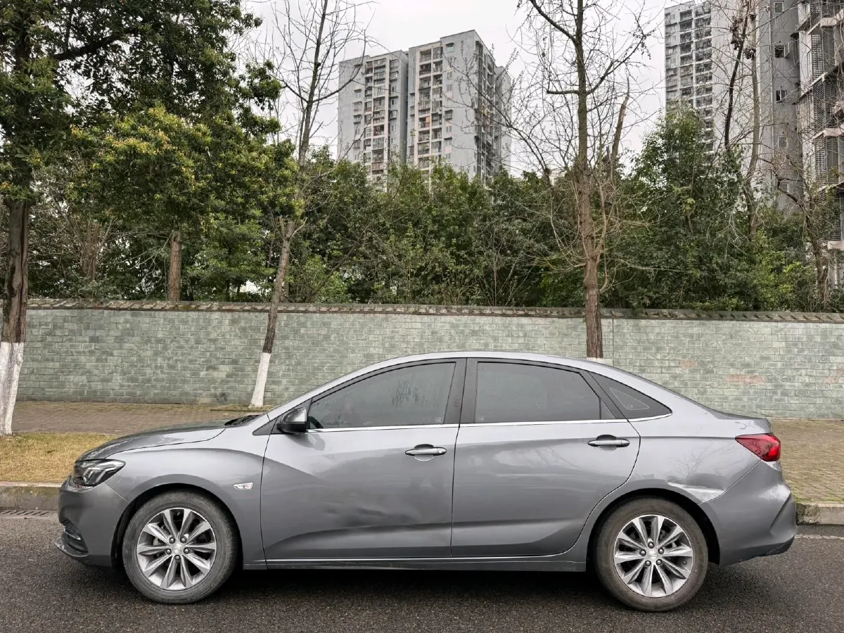 2020 Chevrolet Monza 1.5L 113HP L4 6AT,autocango,china used car exporter,china ev exporter,chinese used car exporter,chinese used ev exporter