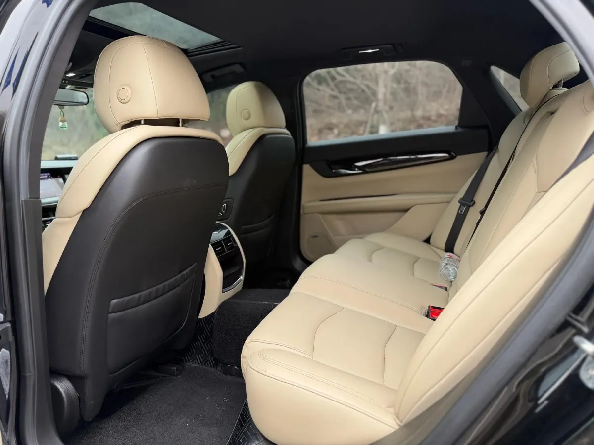 2020 Cadillac CT6 2.0T 241HP L4 10AT,autocango,china used car exporter,china ev exporter,chinese used car exporter,chinese used ev exporter