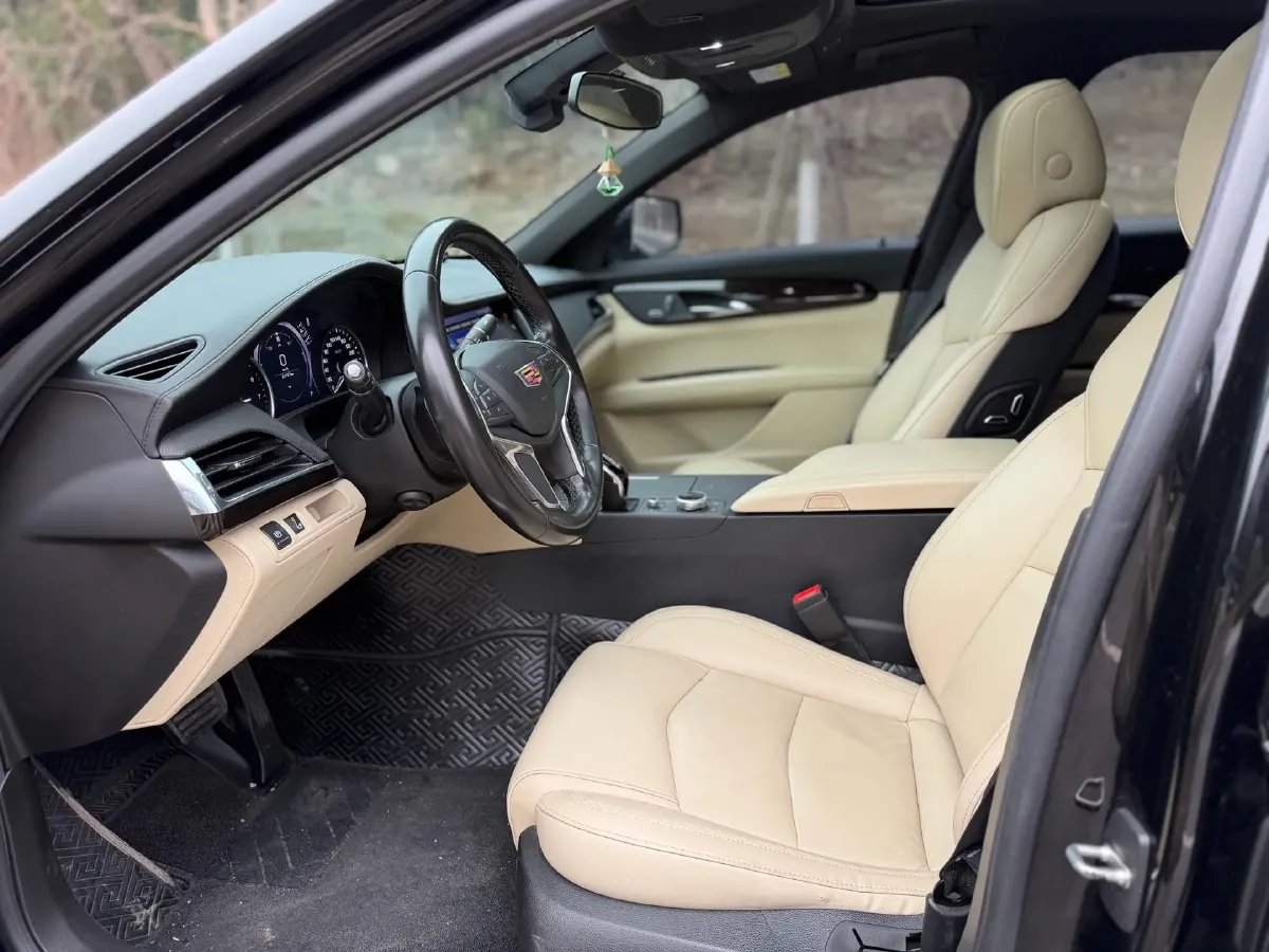 2020 Cadillac CT6 2.0T 241HP L4 10AT,autocango,china used car exporter,china ev exporter,chinese used car exporter,chinese used ev exporter