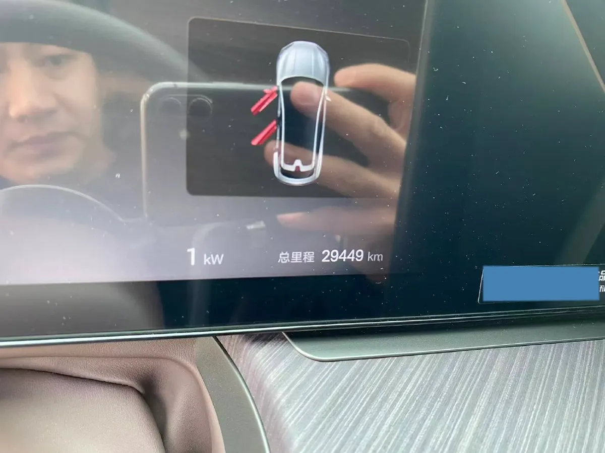 2024 Denza DenzaZ9GT 2.0T 207HP L4 E-CVT PHEV 38.5KWH,autocango,china used car exporter,china ev exporter,chinese used car exporter,chinese used ev exporter