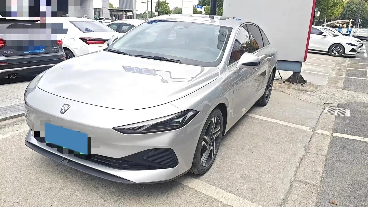 2023 Roewe D7 1.5L 112HP L4 1DHT PHEV 21.4KWH,autocango,china used car exporter,china ev exporter,chinese used car exporter,chinese used ev exporter