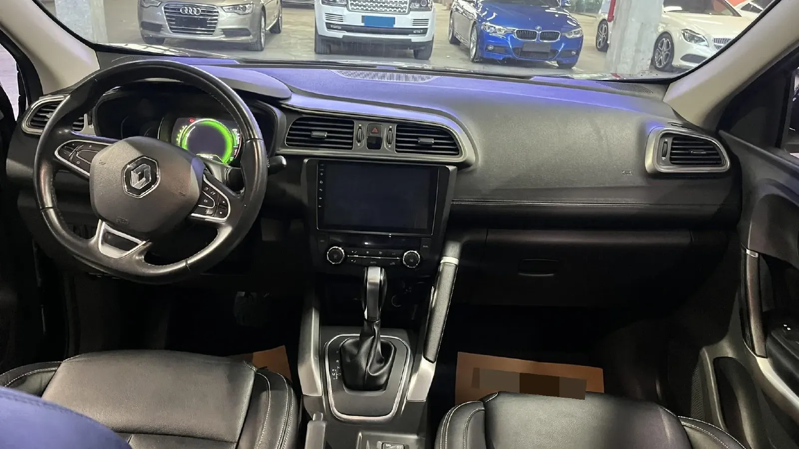 2017 Renault Kadjar 2.0L 150HP L4 CVT,autocango,china used car exporter,china ev exporter,chinese used car exporter,chinese used ev exporter